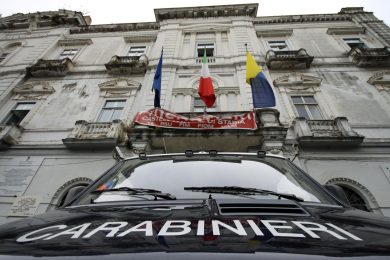Ex carabinieri: “Fateci tornare in servizio”