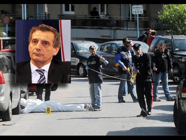 Bombaroli del terzo millennio? No, vecchi arnesi dell’anarchismo