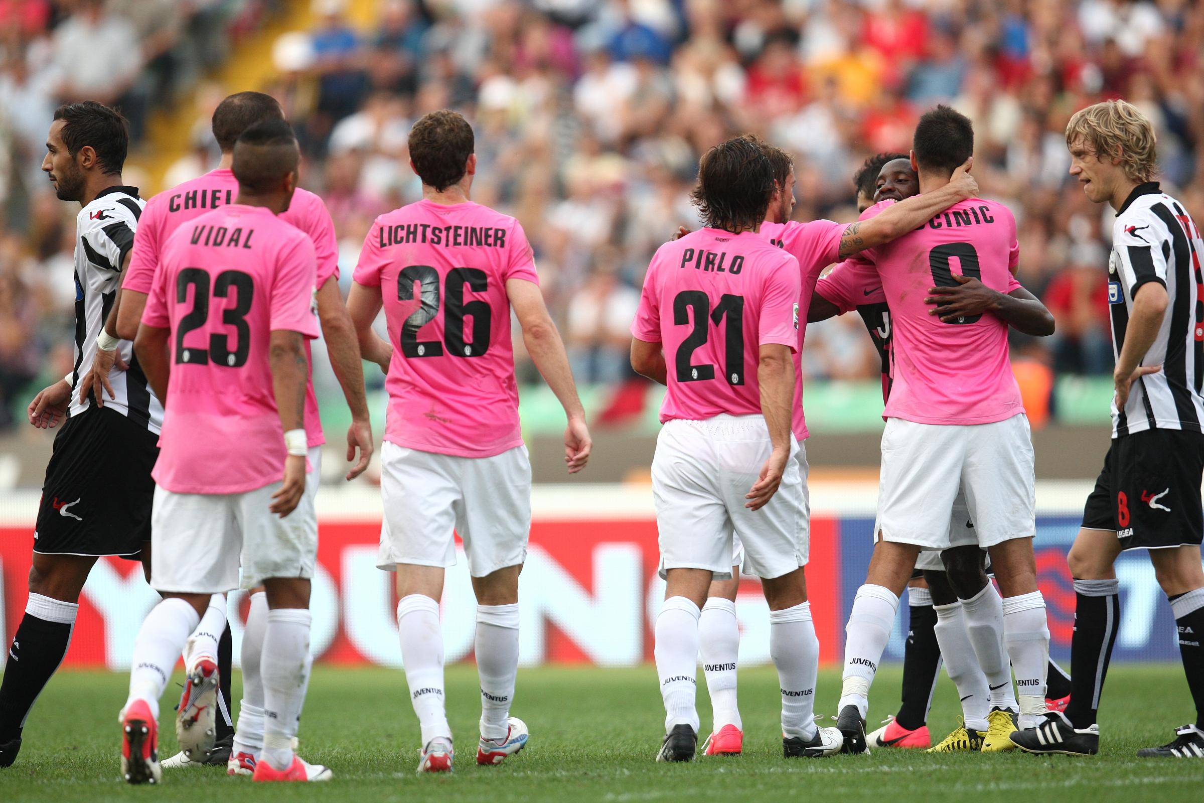 Domani (ri)comincia il campionato di calcio Domani (ri)comincia il campionato di calcio