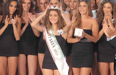 Miss Italia 2012, la vincitrice è Giusy Buscemi