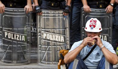 Alcoa, l’ultimo coccio di una politica industriale disastrosa