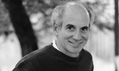 Louis Sachar incontra il suo pubblico fatto di giovani lettori e presenta il suo nuovo libro “Il Voltacarte”