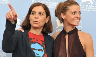 A Venezia Francesca Comencini: “Ragazze, non svendete la vostra bellezza”