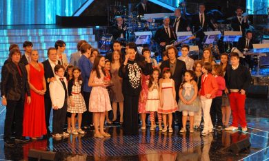 Clerici vs De Filippi, la prima sfida autunnale della televisione generalista