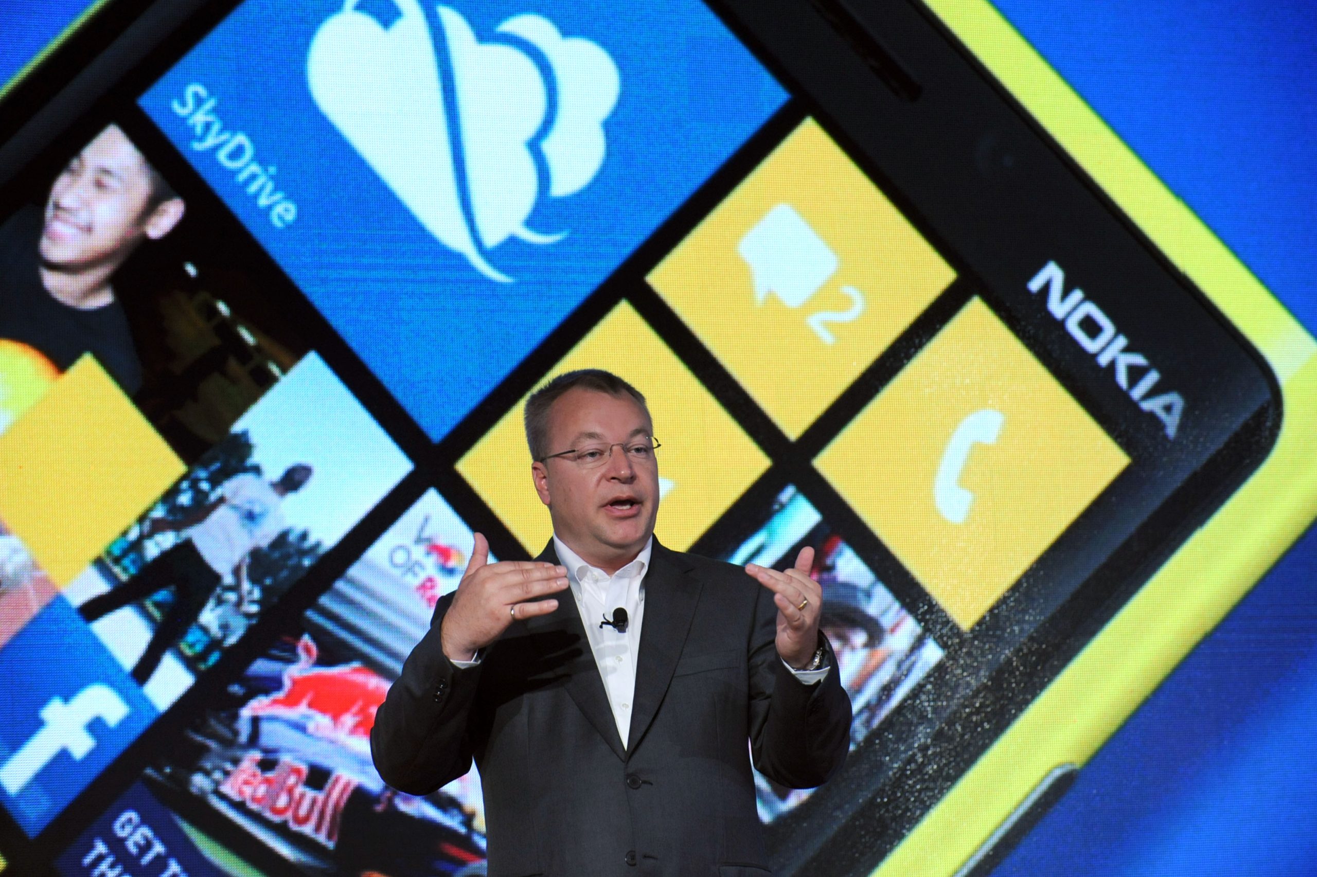 Nokia, la grande scommessa su Windows 8 Nokia, la grande scommessa su Windows 8