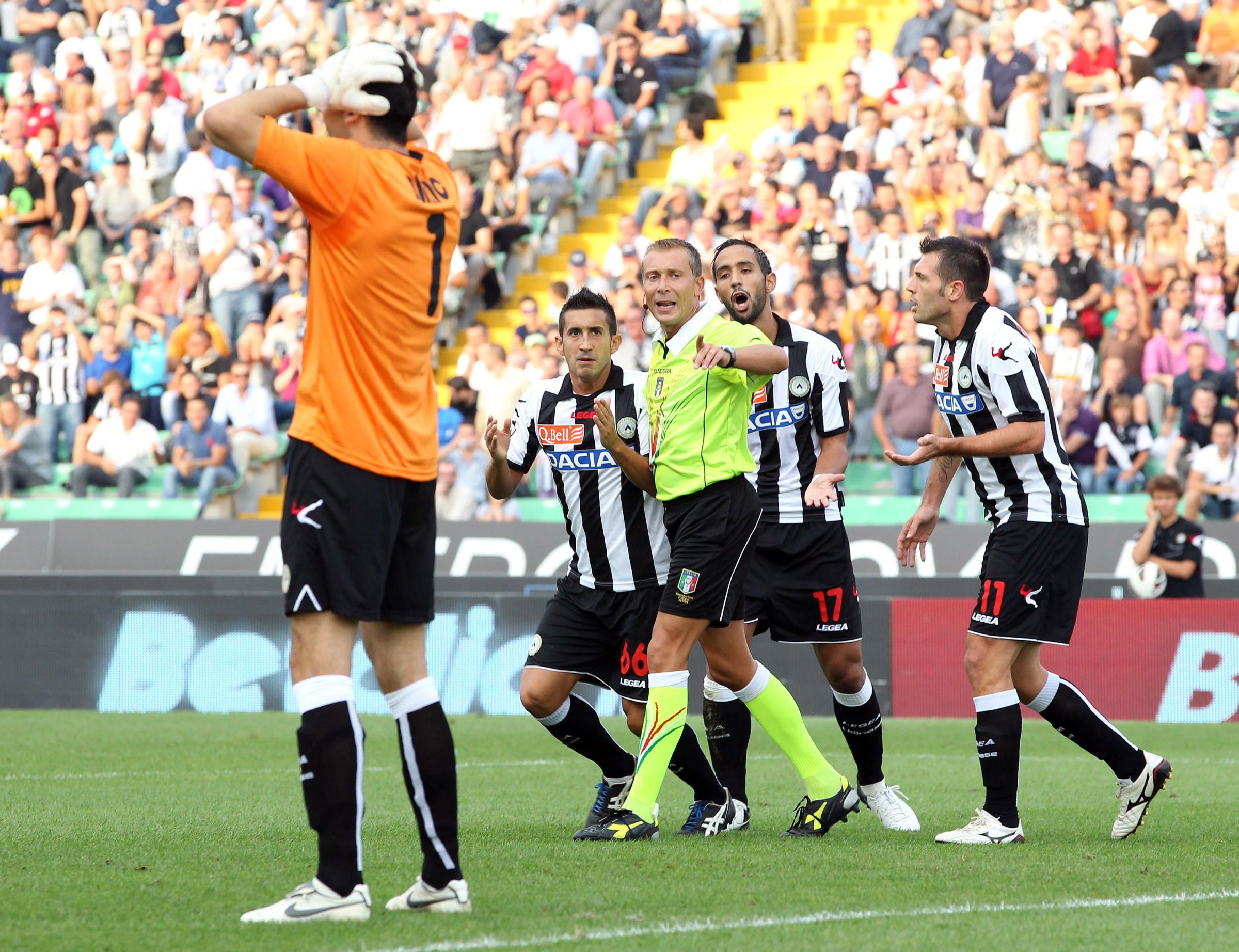 Cesari: “Gli errori colpa di arbitri impreparati”