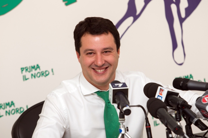 La Lega lancia la lista degli onesti in Lombardia La Lega lancia la lista degli onesti in Lombardia