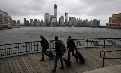 L’uragano Sandy arriva a New York: i tweet delle celebrities dalla Grande Mela