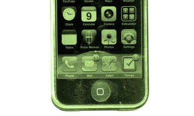 Ecco perché il tuo smartphone è peggio di una latrina