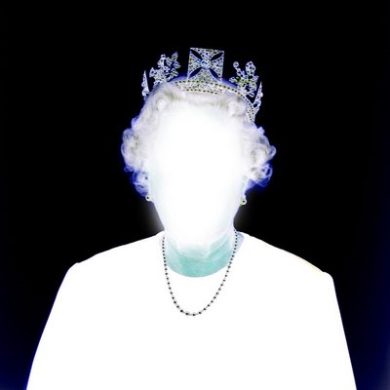 Lo humor e la grazia dell’eversione. Perché amiamo la Regina Elisabetta