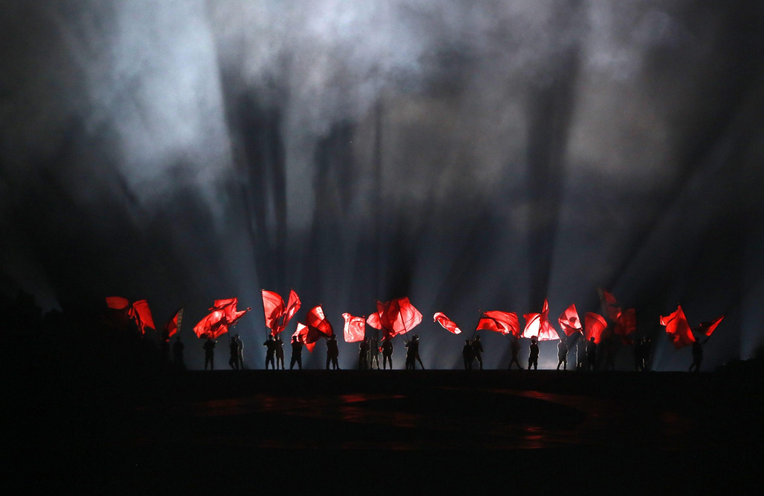 Lunga Marcia cinese: foto della rievocazione della marcia militare
