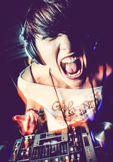 MissApple:  it’s a long way to the top if you wanna rock ‘n’ roll