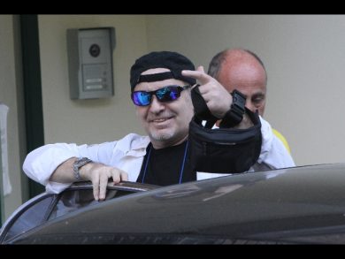 Twitter contro l’ennesima bufala: Vasco Rossi non è morto, è solo uscito dalla clinica