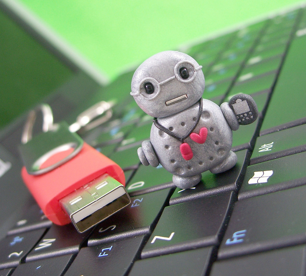 Bot, il 10% del traffico internet non è generato da esseri umani Bot, il 10% del traffico internet non è generato da esseri umani