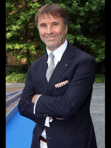 Brunello Cucinelli e la supertredicesima ai dipendenti