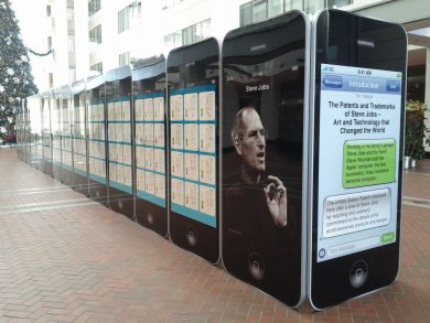 Apple fa pace con HTC. Ma la guerra dei brevetti continua