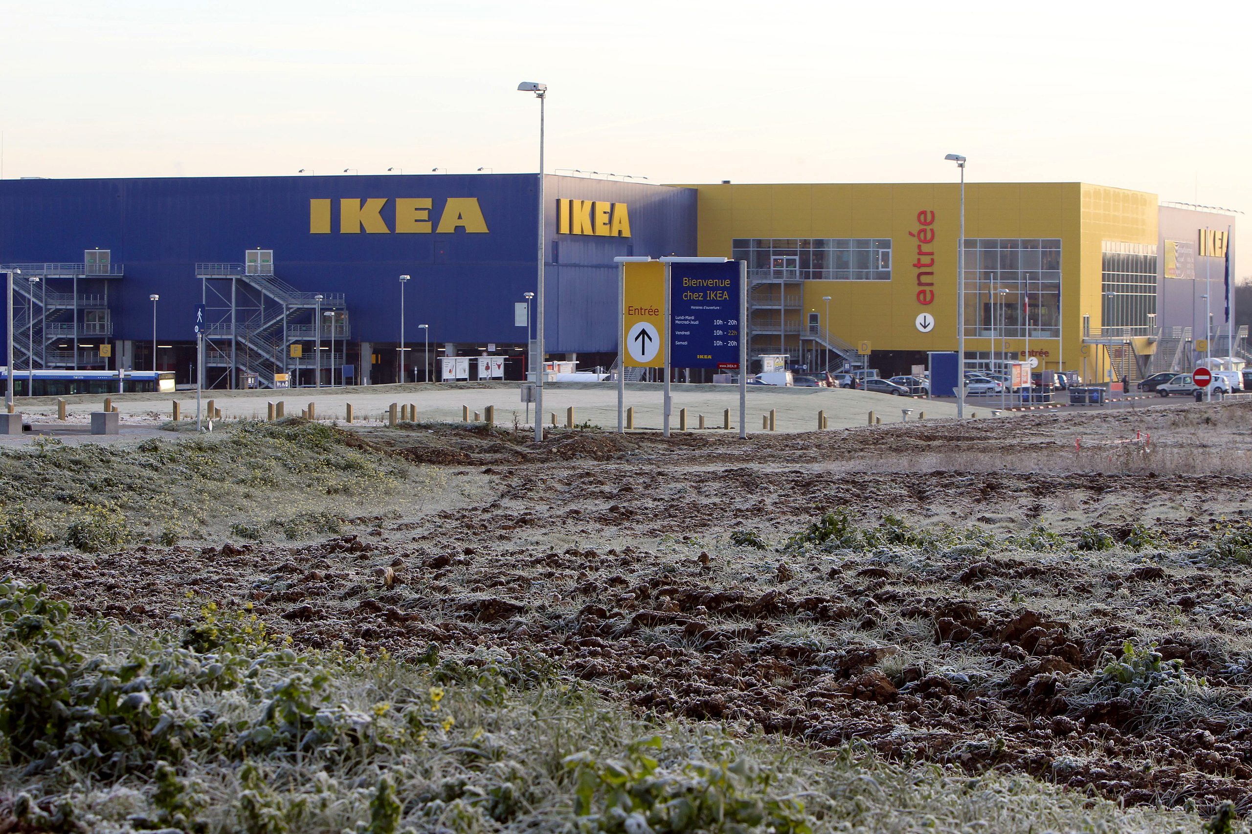 Ikea, da Piacenza a Londra il piano di tagli e crescita