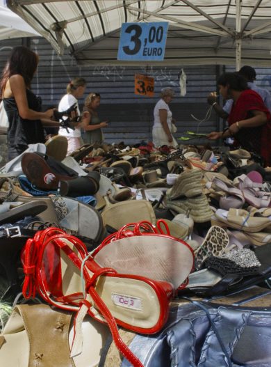 Vivere con 500 euro al mese, tra rinunce e tempo libero