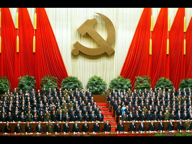 Cina: ecco cosa chiede la popolazione al Partito Cina: ecco cosa chiede la popolazione al Partito