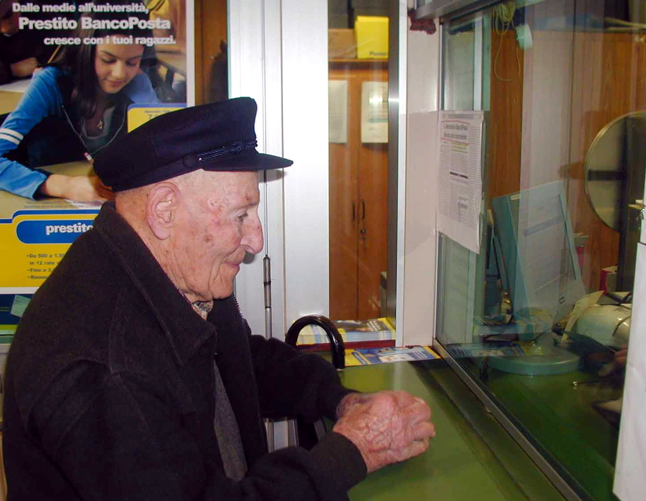 Bancoposta, stangata allo sportello. Come evitare i rincari