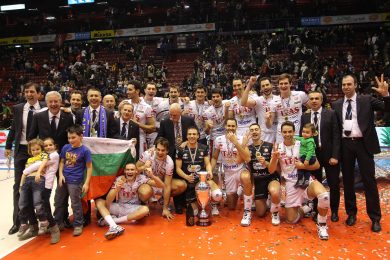 La pallavolo non va in vacanza (e assegna la Coppa Italia)