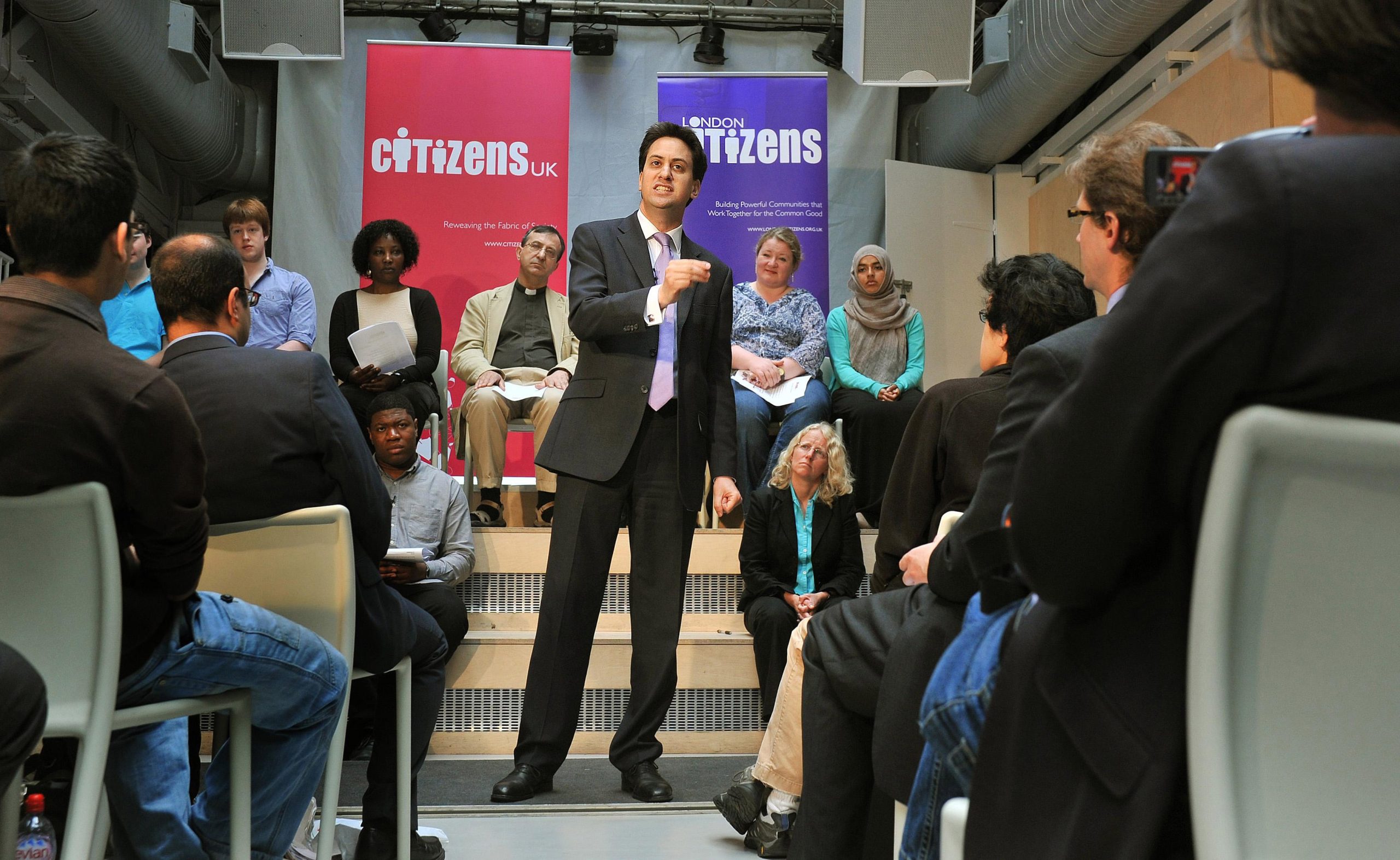 A Londra i britannici andranno a scuola di inglese