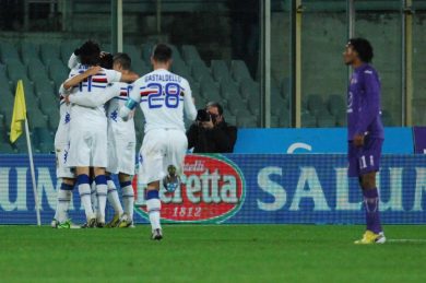 Il calcio alle 19 di lunedì, oltraggio alla passione