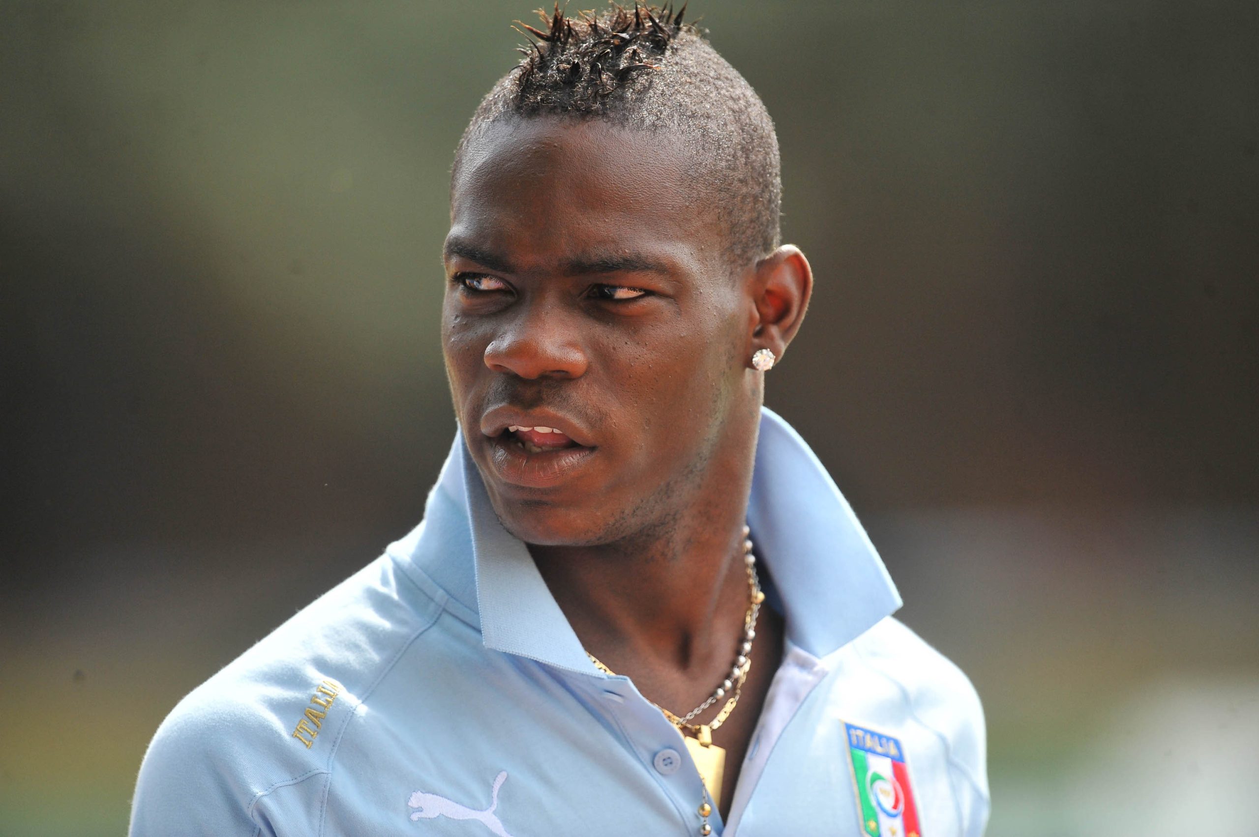Italian soccer: Mario Balotelli to sign for AC Milan Italian soccer: Mario Balotelli to sign for AC Milan