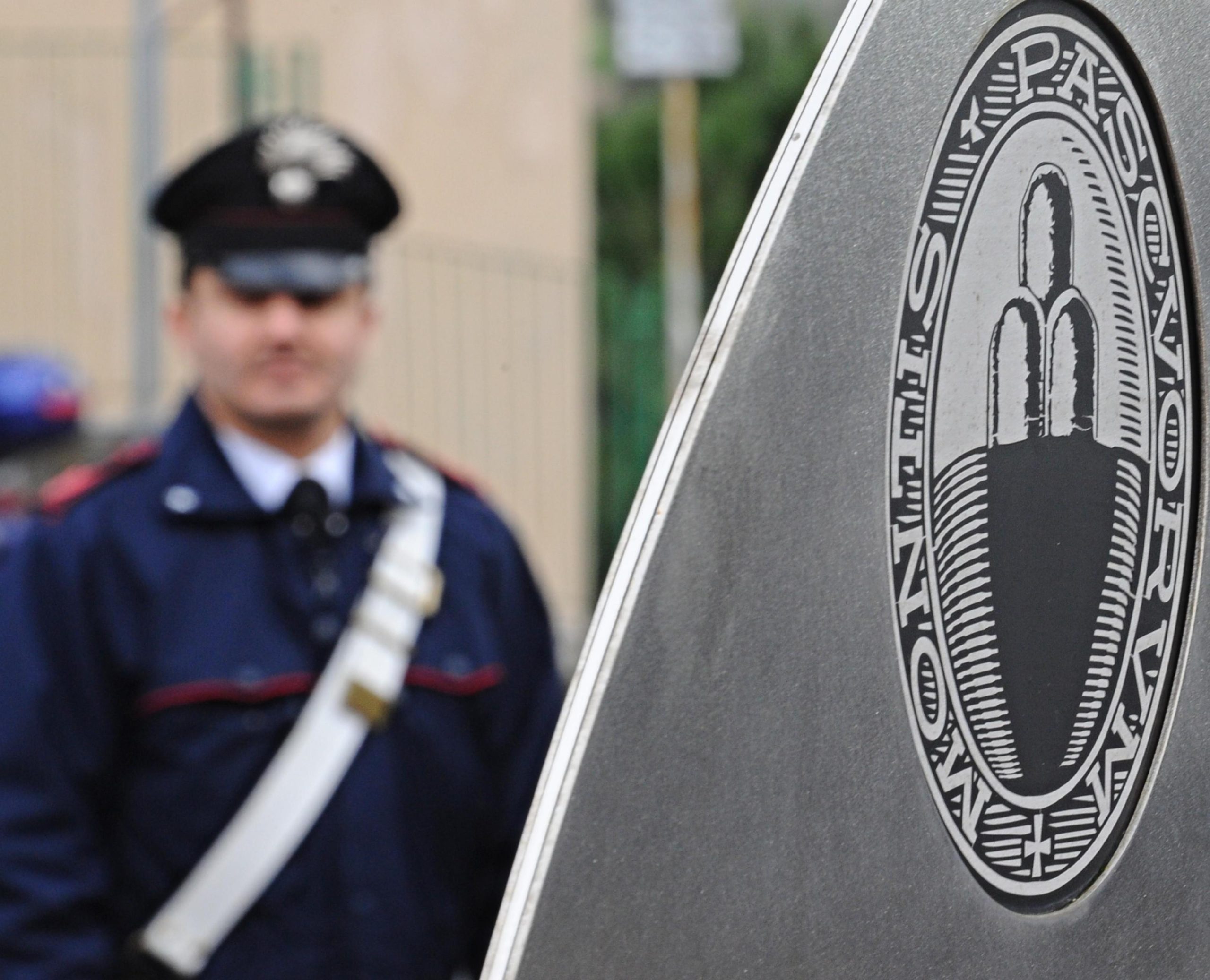 Scandalo Mps: così operava la banda del 5% Scandalo Mps: così operava la banda del 5%