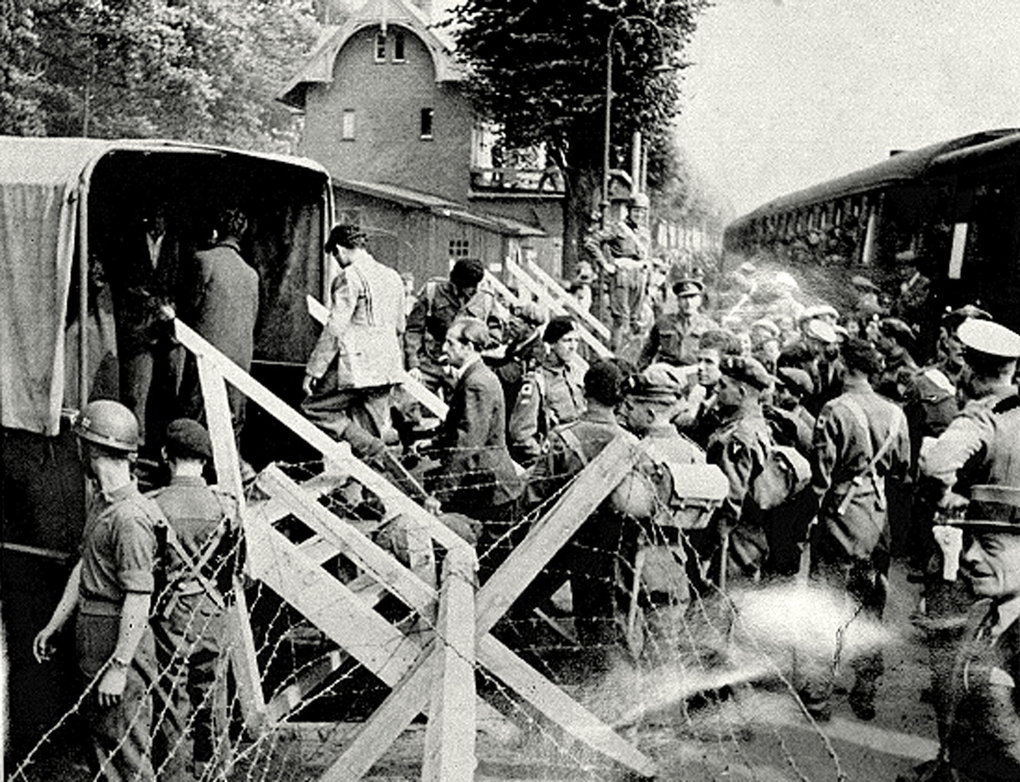 I giovani ed il “Giorno della Memoria” I giovani ed il “Giorno della Memoria”