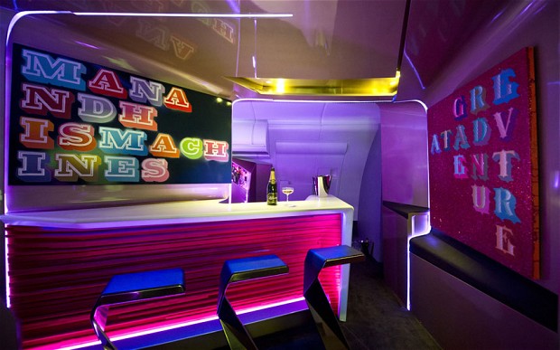 Virgin Atlantic lancia la prima art gallery ad alta quota