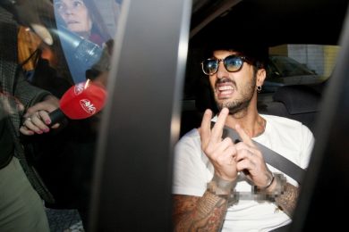 Fabrizio Corona estradato. Sarà condotto al carcere di Busto Arsizio