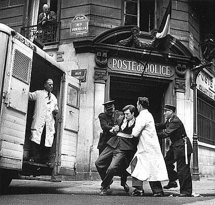 La follia nobile e vera come rimedio contro i matti normali (e di Internet) La follia nobile e vera come rimedio contro i matti normali (e di Internet)