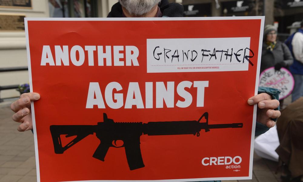 L’ultima teoria della cospirazione: Obama dietro Newtown L’ultima teoria della cospirazione: Obama dietro Newtown