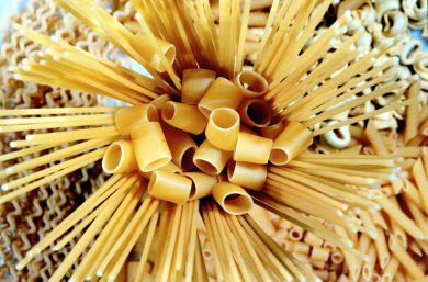 Dagli ateniesi agli americani: la storia della pasta raccontata da Prezzolini