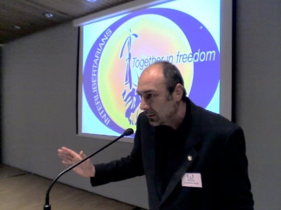 ‘Forza Evasori’, fantasia e libertà al potere ‘Forza Evasori’, fantasia e libertà al potere