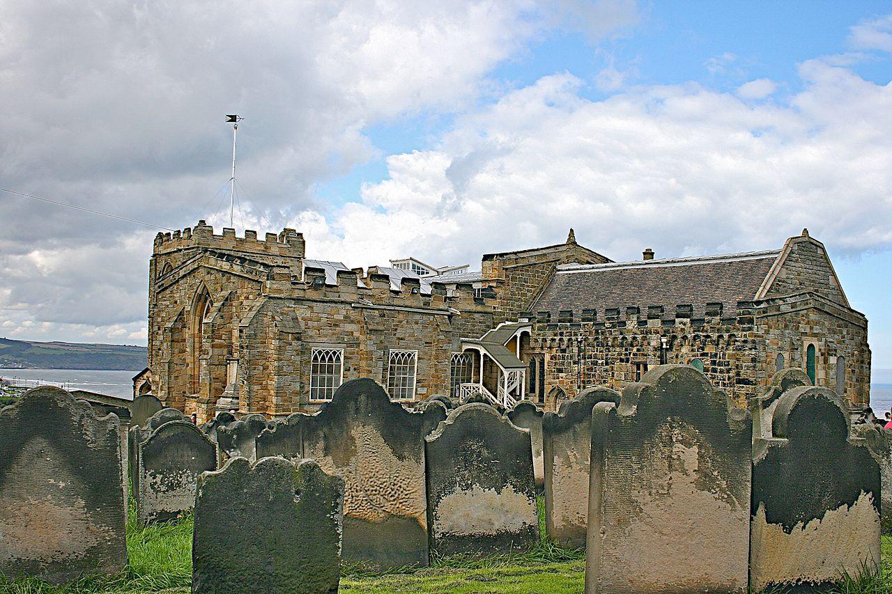 Gran Bretagna, piovono ossa dal giardino di Dracula Gran Bretagna, piovono ossa dal giardino di Dracula