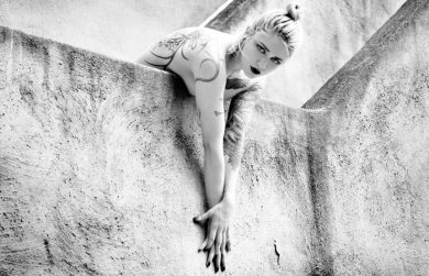 Tattoo Girls: in posa ovunque