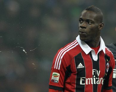 Il derby dei veleni: multe per Balo e per l’Inter