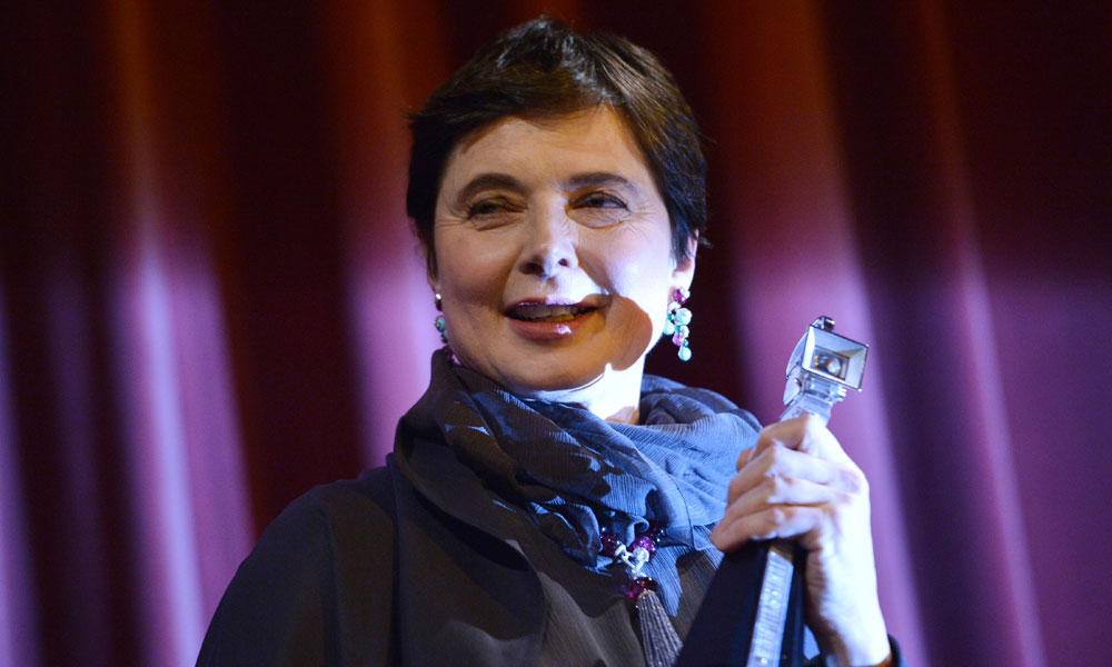 Isabella Rossellini: ‘Con un libro di fotografie ricordo mia madre Ingrid Bergman’