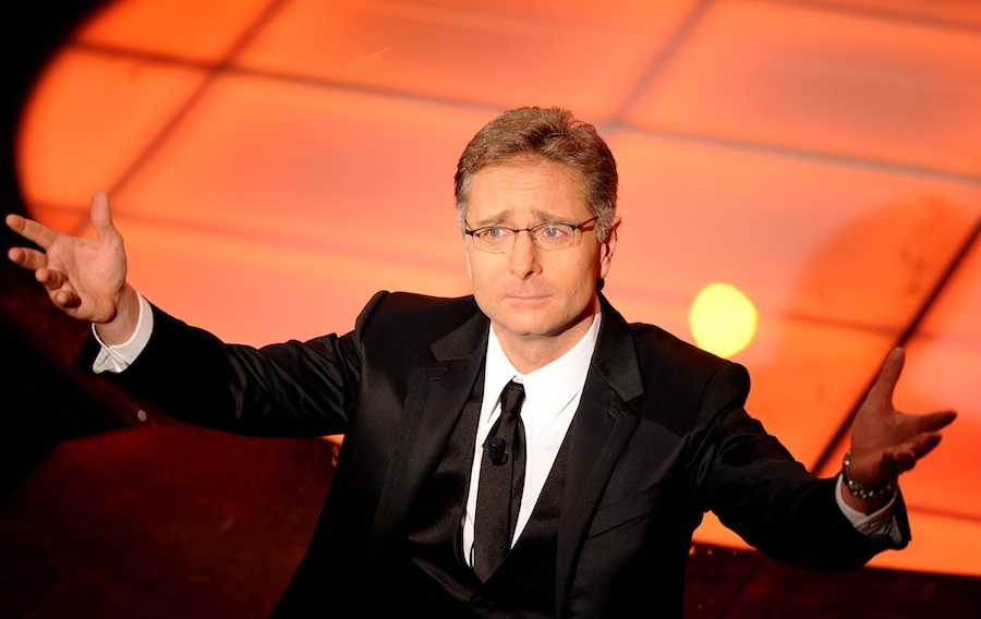 Paolo Bonolis pronto a condurre “Stasera mi tuffo” Paolo Bonolis pronto a condurre “Stasera mi tuffo”