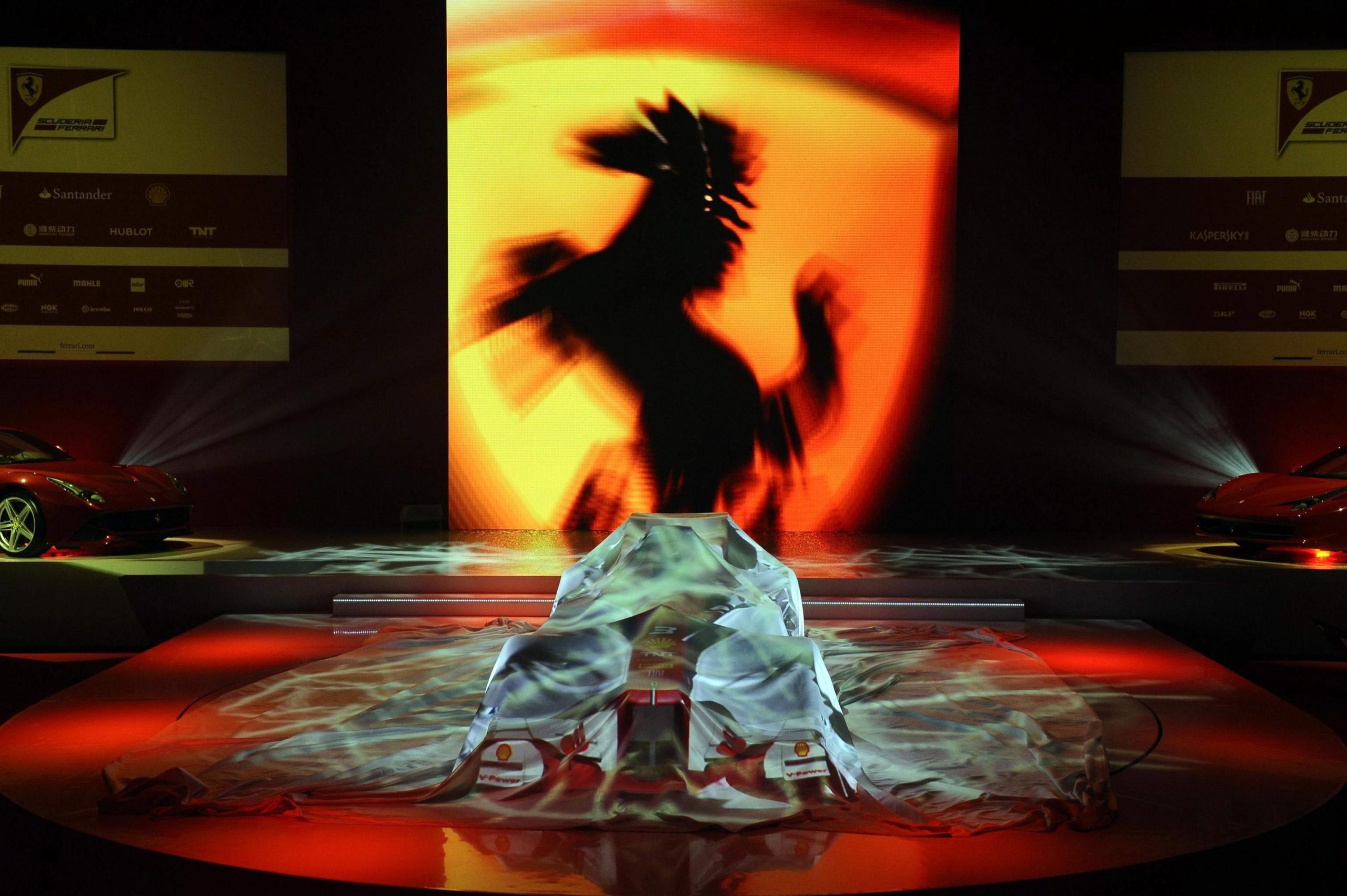 Ferrari festeggia un anno (e un brand) da record Ferrari festeggia un anno (e un brand) da record