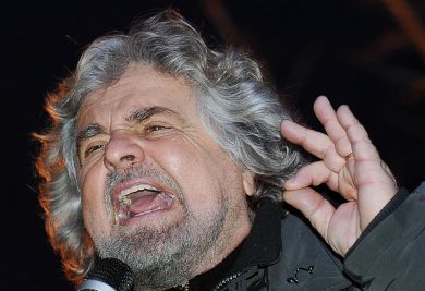 Il Grillo canta sempre al tramonto e gli altri libri per conoscere il Movimento 5 stelle
