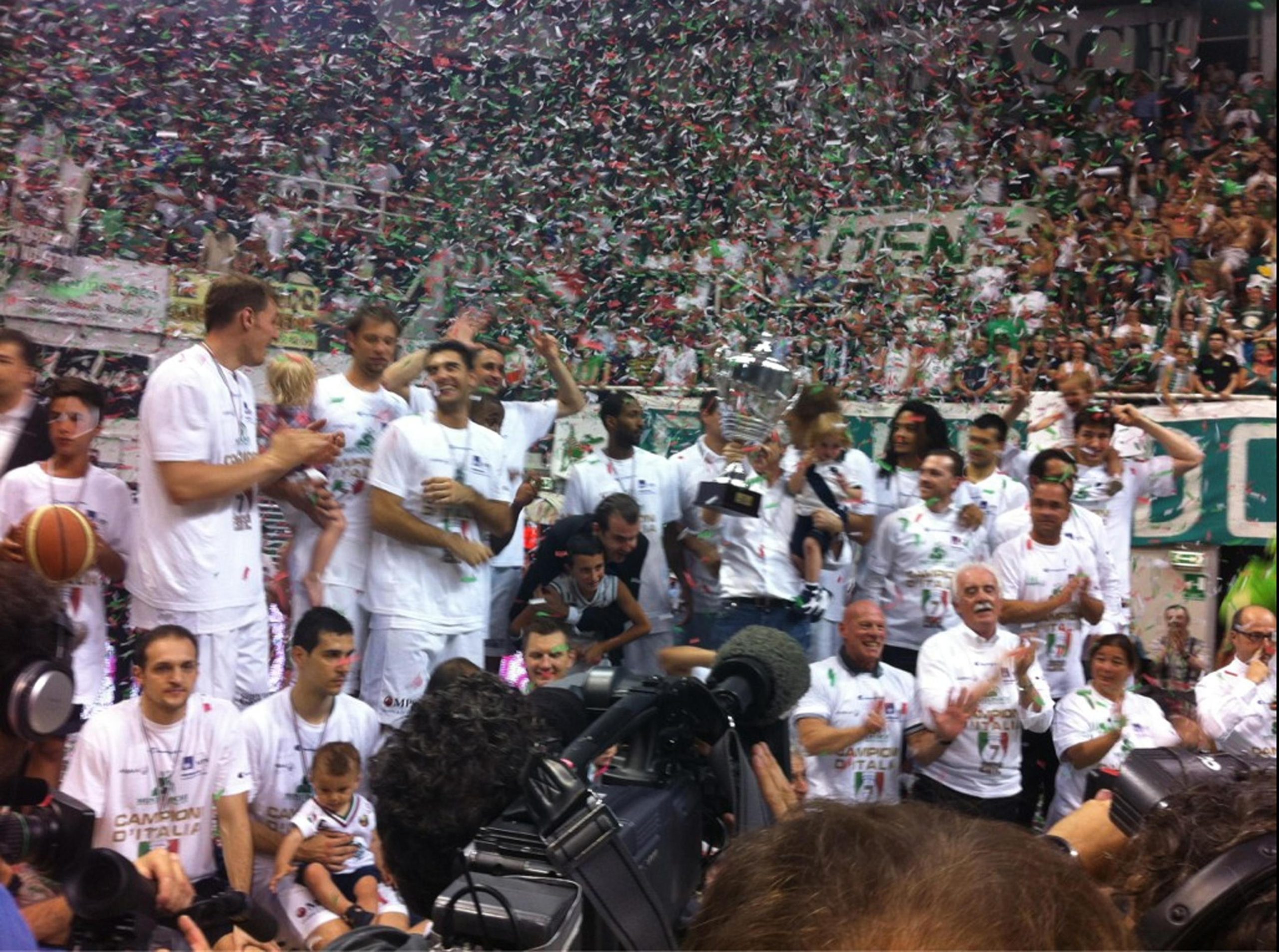 Scandalo Mps, dopo il calcio trema anche il basket