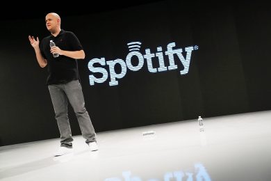 Spotify, noi scarichiamo musica e loro guadagnano così
