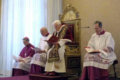 La diretta Web dell’ultima udienza del Papa e delle ‘Ceneri’