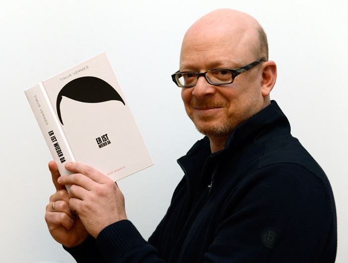 Il romanzo satirico su Adolf Hitler, bestseller in Germania Il romanzo satirico su Adolf Hitler, bestseller in Germania