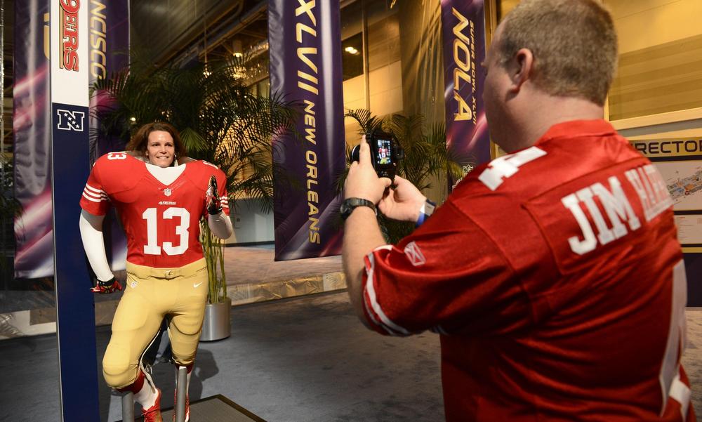 Scontro sui gay al Super Bowl Scontro sui gay al Super Bowl
