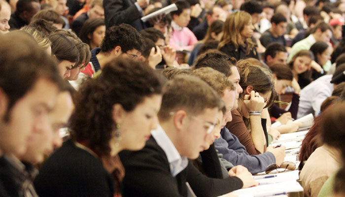 Lavoro, le cinque aziende preferite dai neolaureati Lavoro, le cinque aziende preferite dai neolaureati