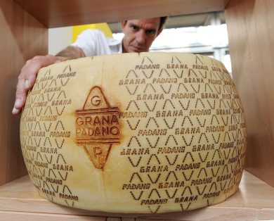 Italian business clusters and the crisis: four ideas to get through it